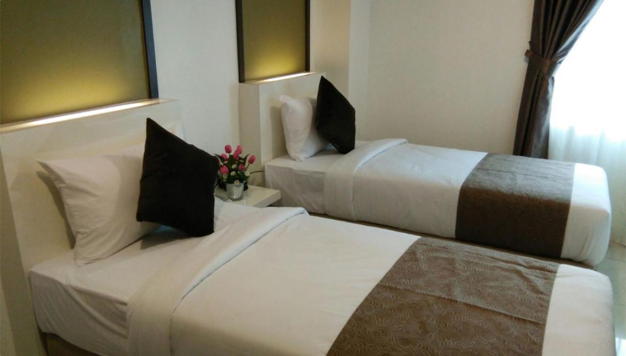 เครสเซนโด บูติก โฮเทล Hotel Hock Lam Village ภายนอก รูปภาพ